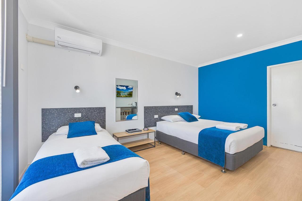 เพลนส์แมน โมเทล Motel ฟอร์บส์ ภายนอก รูปภาพ